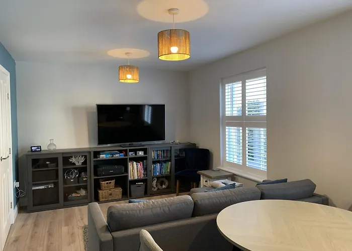 Holiday home Hideaway At The Bay, 1 Bedroom Ground Floor Apartment, 2 Small Dogs Welcome *